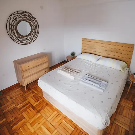 Conde - Campoamor Apartment Oviédo